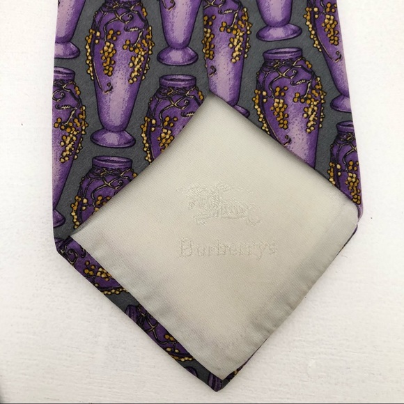 BURBERRYS Vintage Ancient Purple Vase Print Silk Neck Tie - Picture 3 of 4